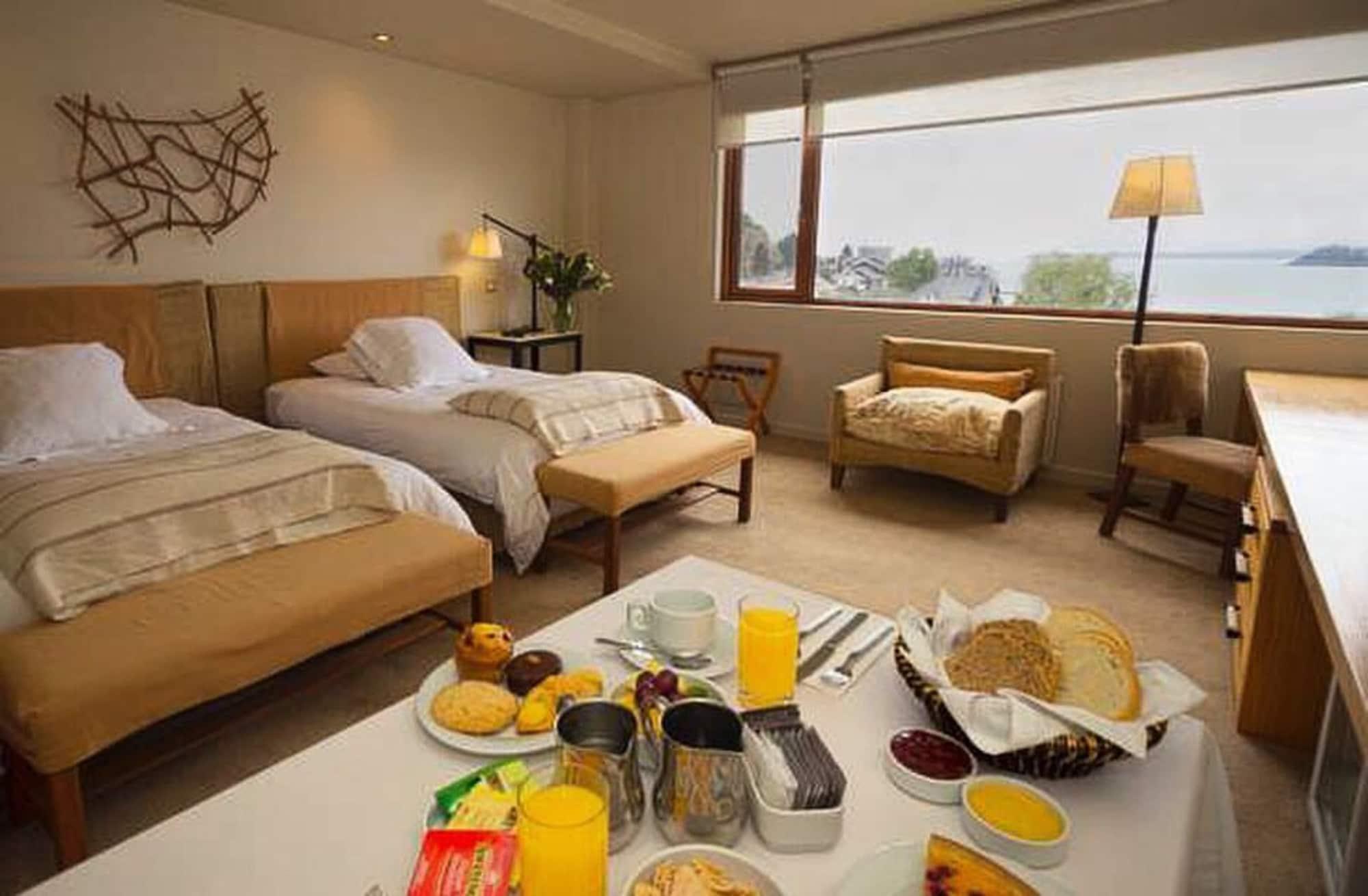 Enjoy Puerto Varas Exterior foto A room at the hotel